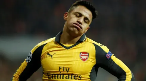 Sanchez seeks to put transfer blow behind him