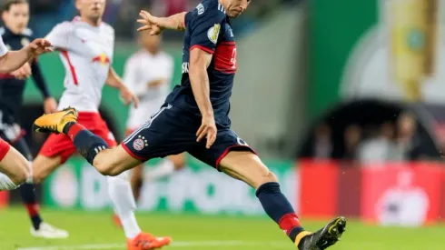 Bayern plot more Dortmund woe as Lewandowski returns