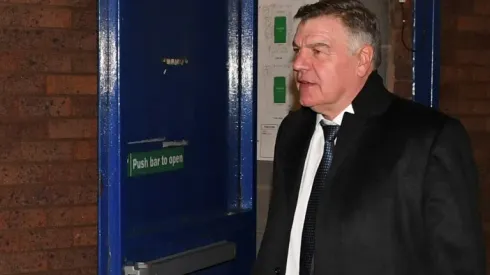 Allardyce arrives at Everton for Rooney's Hammer-blow hat-trick