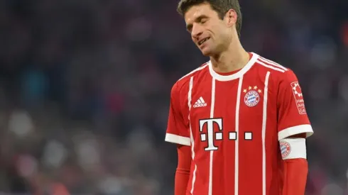 Mueller shines on return as Bayern extend lead