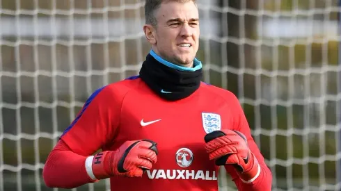 England goalkeeper Hart dropped by West Ham