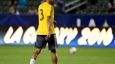 Former England defender Cole rejoins MLS Galaxy