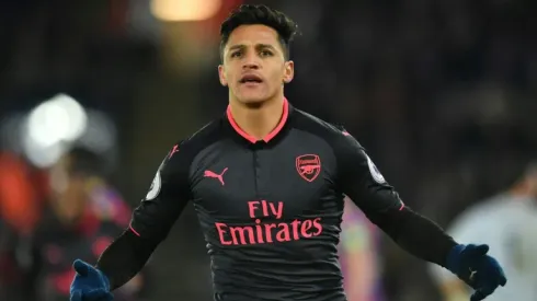 Manchester United eye Sanchez as City interest wanes