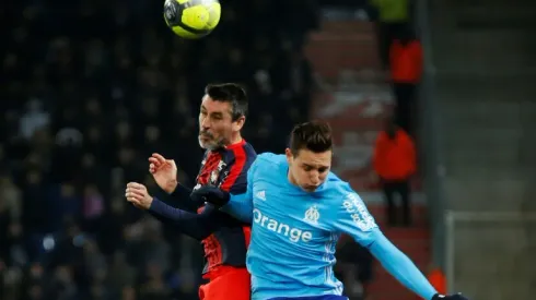 Payet, Thauvin send Marseille up to second