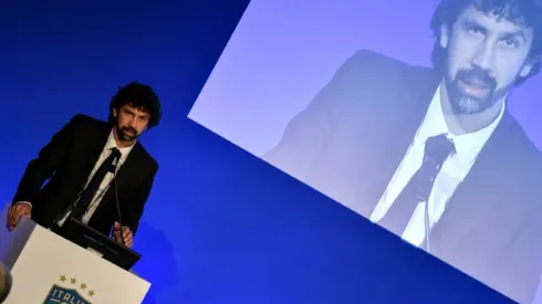 Election farce mirrors state of Italian game