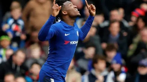 Dortmund sign Batshuayi on loan from Chelsea