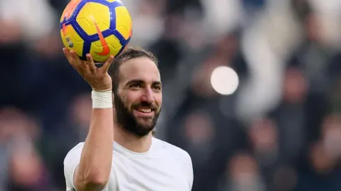 Higuain hits second-half hat-trick as Juventus score seven