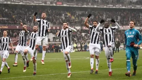 Sandro lifts Juventus top of Serie A before Napoli play