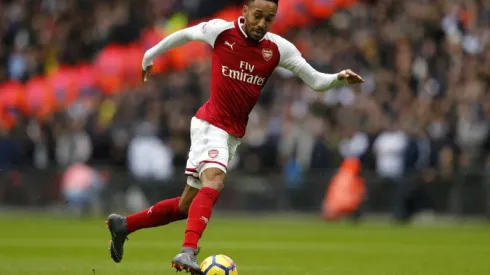 Arsenal announce record shirt deal with Emirates