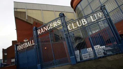 Free-scoring Rangers close gap on Celtic