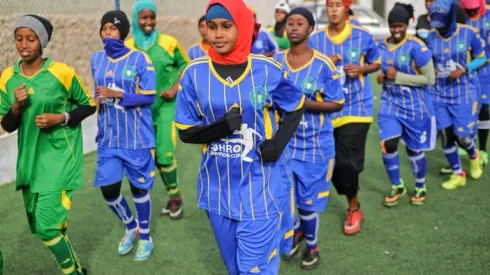 In Somalia, women defy strict rules to play football