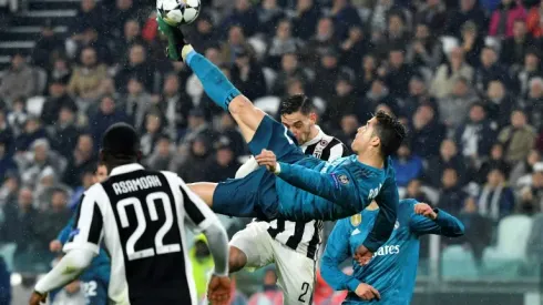 Ronaldo magic fires Real past 10-man Juventus