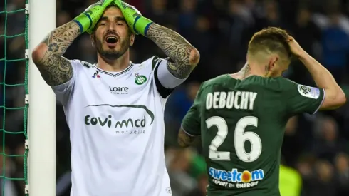 Champagne stays on ice as Debuchy own goal earns PSG draw