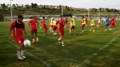 Football club shoots for tolerance in fractious Jerusalem