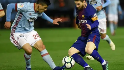 Barcelona hold on for draw at Celta Vigo after Roberto sent off