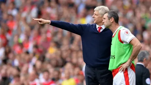 Wenger 'was sacked' insists Arsenal great Wright