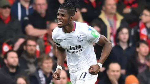 Crystal Palace's Zaha in fresh diving row in Watford stalemate