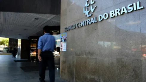 Brazilian banks authorized to close for World Cup games