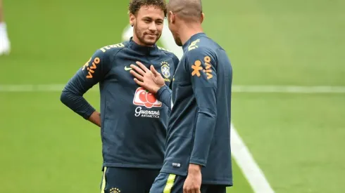 Brazil's Neymar to return from injury against Croatia