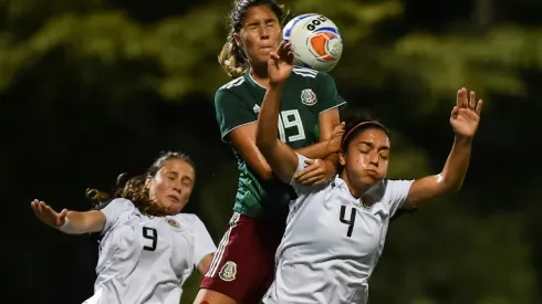 'Heading the ball' riskier for female players: study