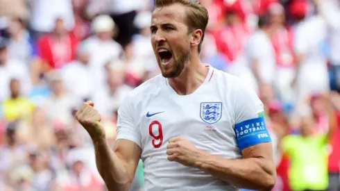 Spurs star Kane celebrates arrival of second child