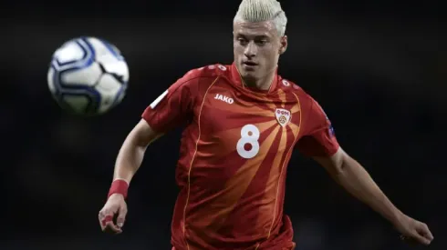 Adams double ends Leeds' unbeaten run