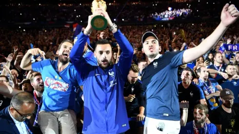 Lloris only bright spot on Pochettino's horizon