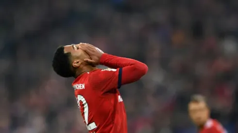 Bayern held at home, lose ground to Dortmund