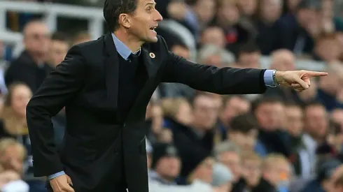 Javi Gracia signs new contract at Watford