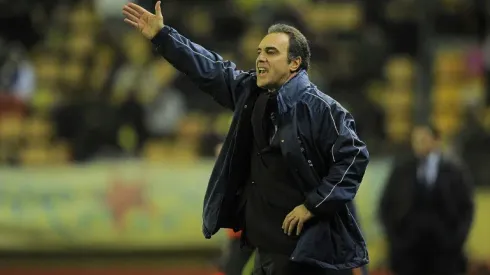 New coach Lasarte takes back seat as Ahly seek group place