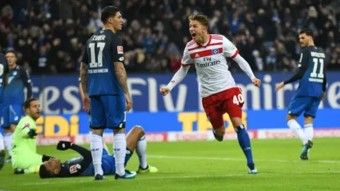 Bayern to sign teen striker Arp — when Hamburg win promotion