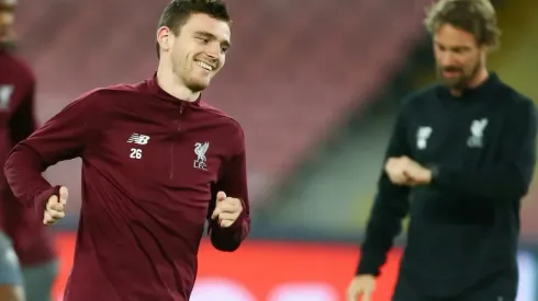 Klopp calm despite Liverpool pressure, says Robertson