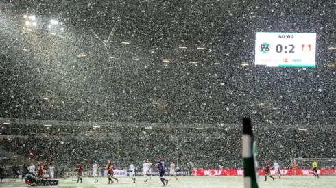 Snow causes chaos for hosts Hanover 96 in Leverkussen defeat