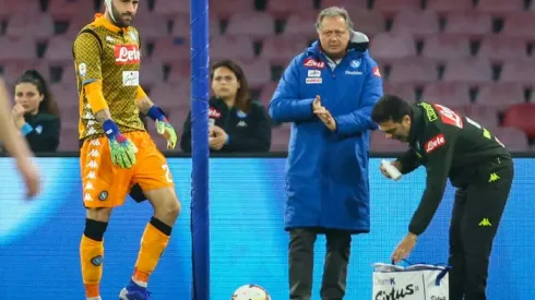 Napoli 'keeper Ospina improving after head injury scare