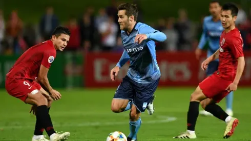 Late Elkeson equaliser earns Shanghai 3-3 draw with Sydney FC