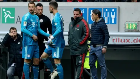 Bayern fear for Neuer's fitness after calf injury returns