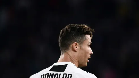 Ronaldo says hair clinic way to thank Spanish fans