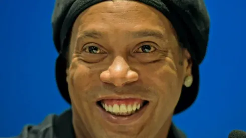 Brazilian ex-football star Ronaldinho raps against corruption