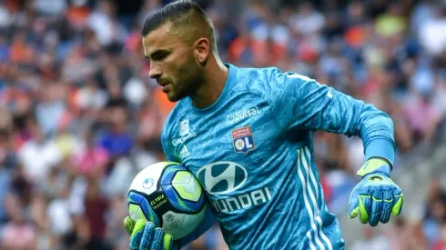 Portugal keeper Lopes extends stay with hometown team Lyon