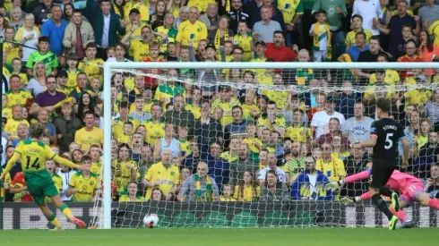 Man City stunned by Norwich as Liverpool stretch Premier League lead