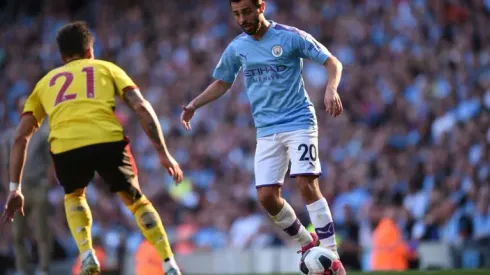 Portugal coach defends Silva in racist tweet row