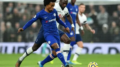 Lampard out-wits Mourinho, but racism scars Chelsea win at Spurs