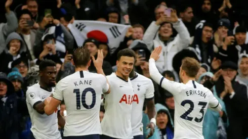 Alli caps Spurs fightback to sink Brighton