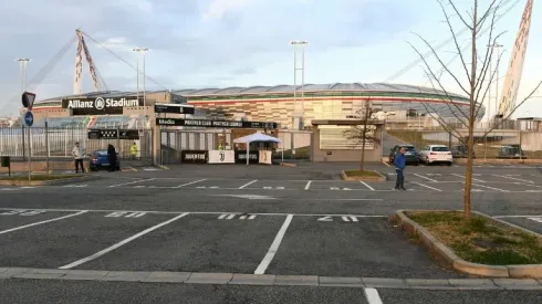 Italian football witnesses player revolt over virus