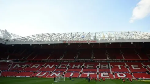 Man Utd to offer refunds, season ticket delay to fans