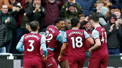 Eight West Ham players have virus symptoms says Brady