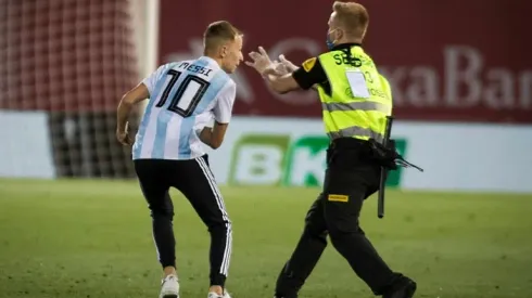 La Liga takes legal action against pitch invader
