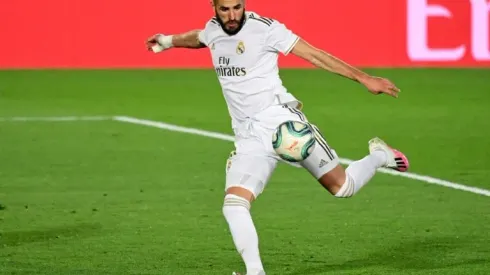Benzema and Asensio volleys fire Madrid to Valencia victory
