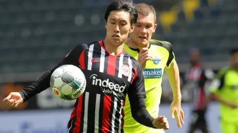 Japan forward Kamada extends Eintracht Frankfurt stay