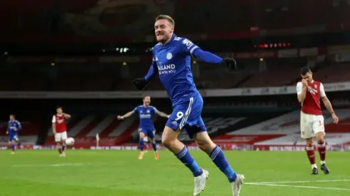 'World class' Vardy rocks Arsenal as Leicester go fourth
